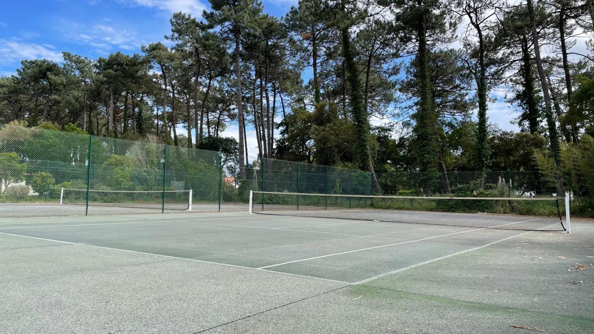 Chalet Paisible A La Plage, Piscine Et Tennis Ondres Bagian luar foto